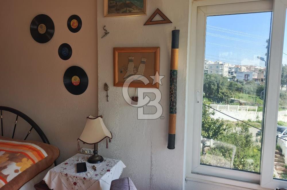 izmir yenifoça satılık deniz manzaralı villa