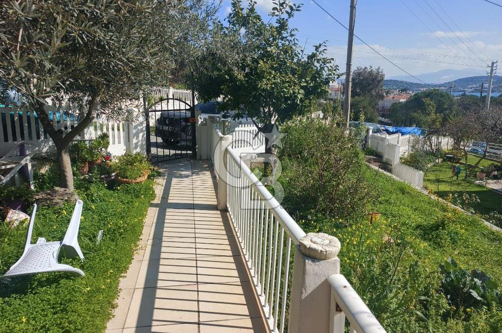 izmir yenifoça satılık deniz manzaralı villa