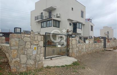 Seferihisar Çevrekent'te Satılık 5+1 Tripleks Villa