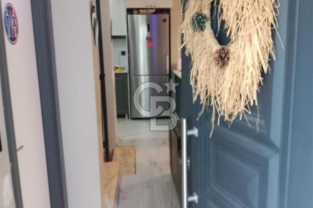 Seferihisar Çevrekent'te Satılık 5+1 Tripleks Villa