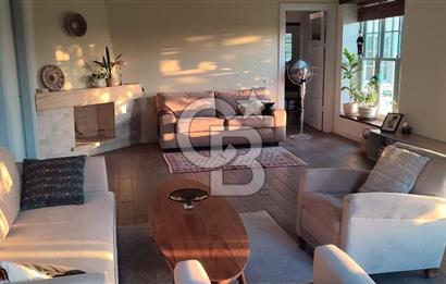 Doğanın Kalbinde Saklı Bir Cennet: Modern ve Masalsı Kiralık Ev