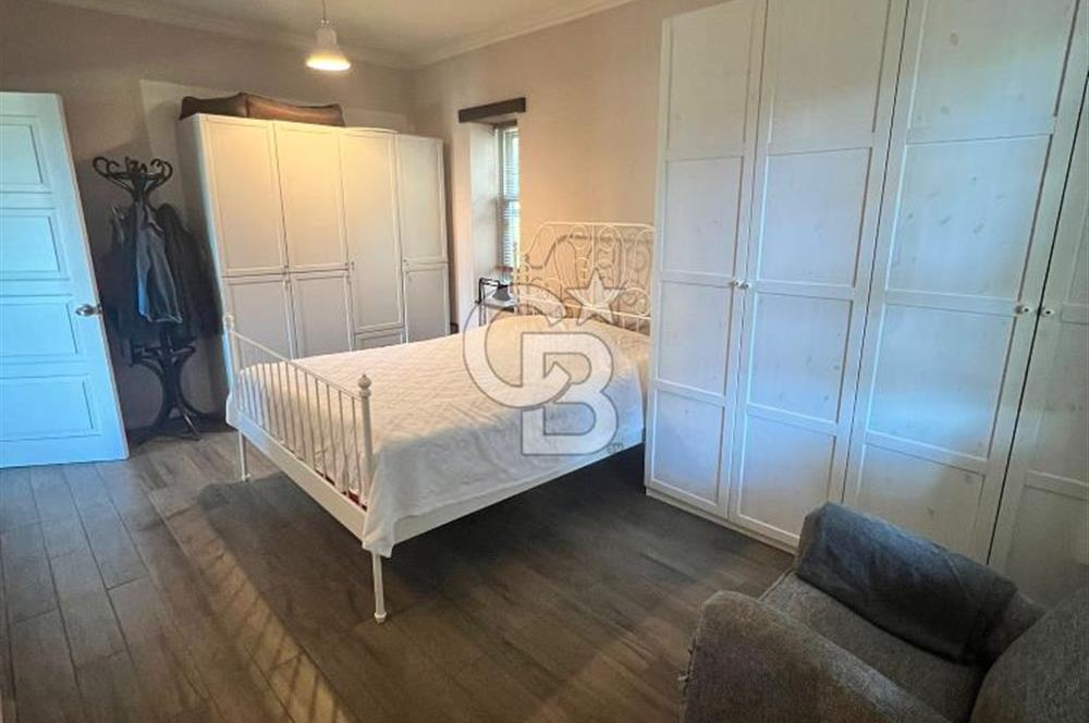 Doğanın Kalbinde Saklı Bir Cennet: Modern ve Masalsı Kiralık Ev