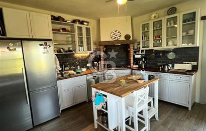 Doğanın Kalbinde Saklı Bir Cennet: Modern ve Masalsı Kiralık Ev