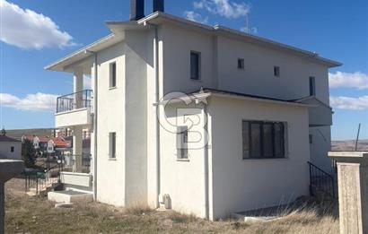 Ballıkuyumcu'da Özel Satılık 7 + 2 Müstakil Villa