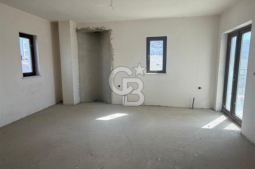 Ballıkuyumcu'da Özel Satılık 7 + 2 Müstakil Villa