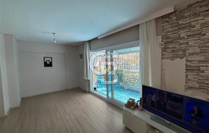 İZMİR GÜZELYALIDA MERKEZİ KONUMDA 2+1 KİRALIK DAİRE