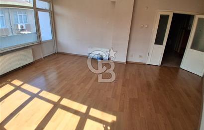 Pendik Batı Mahallesi çarşı 115 m2 net kiralık 3+1 daire boş