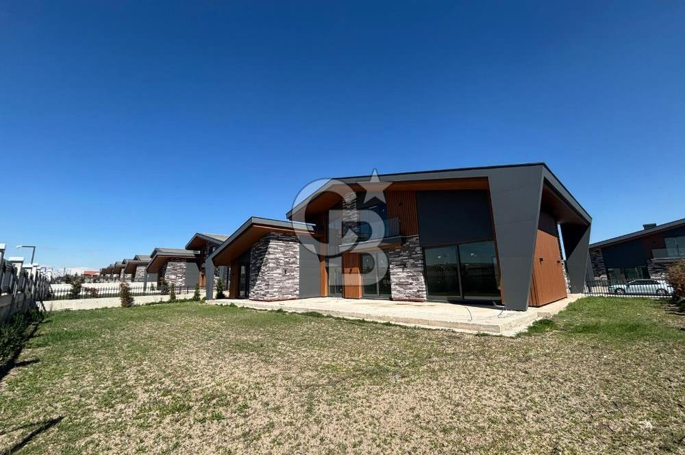 ANKARA GÖLBAŞI KÖSEN VİLLS BOTANİK DE MÜSTAKİL SATILIK VİLLA