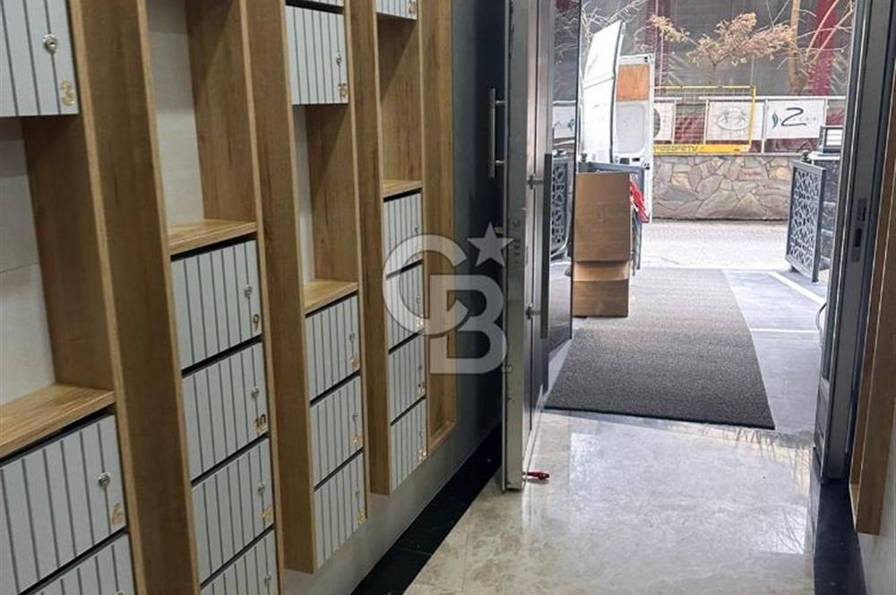 BOSTANCI MARMARAYA 2 DK MESAFEDE SATILIK 3+1 DAİRE