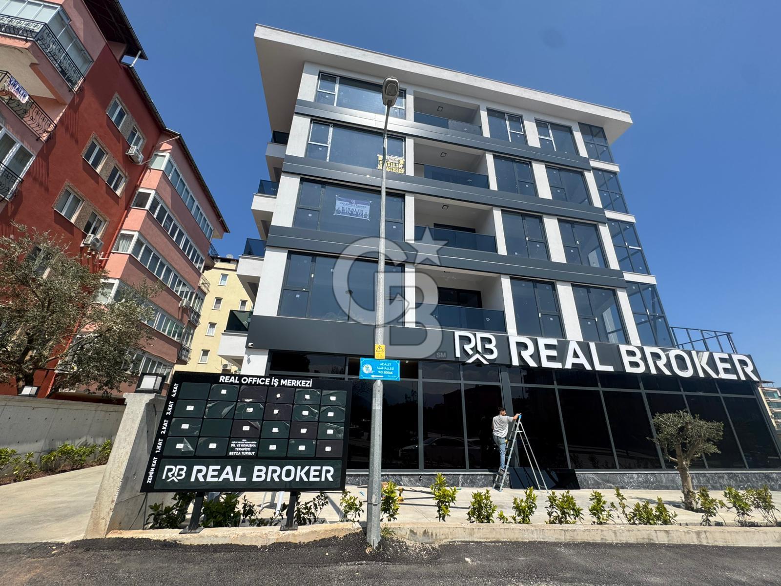 Bereketler Mah. Adliye Sarayı Yakını 50 m² Kiralık Ofis