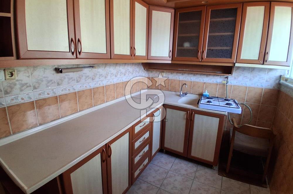 Pendik Batı Mahallesi çarşı 115 m2 net kiralık 3+1 daire boş