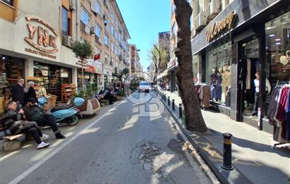 Pendik çarşı Batı mah pasaj içi kiralık 30 m2 net kiralık dükkan