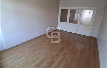 Pendik Batı Mahallesi çarşı 115 m2 net kiralık 3+1 daire boş