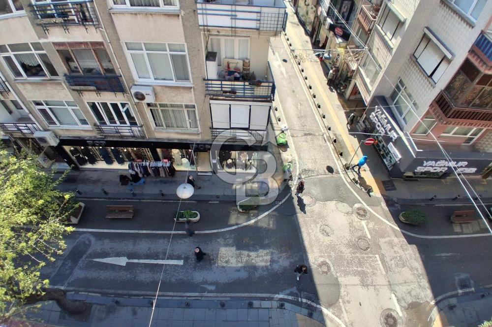 Pendik Batı Mahallesi çarşı 115 m2 net kiralık 3+1 daire boş