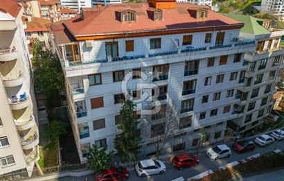 Fırsat Teşvikiye Kiralık 2+1 Site İçi Asansörlü Otoparklı