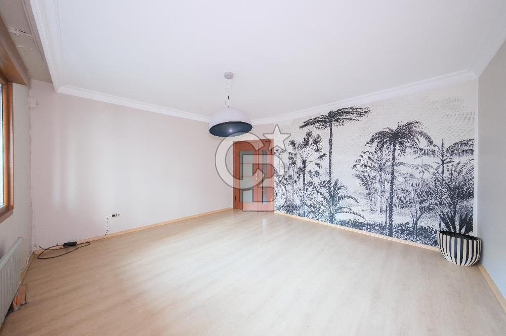 Fırsat Teşvikiye Kiralık 2+1 Site İçi Asansörlü Otoparklı