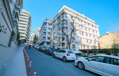 Fırsat Teşvikiye Kiralık 2+1 Site İçi Asansörlü Otoparklı