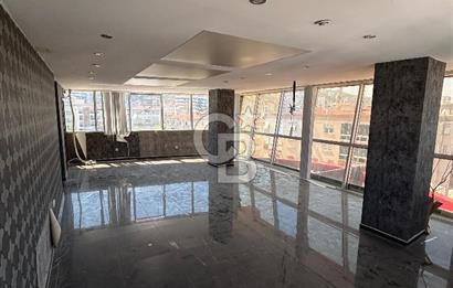 NARLIDERE MERKEZ DE GENİŞ KİRALIK DÜKKAN