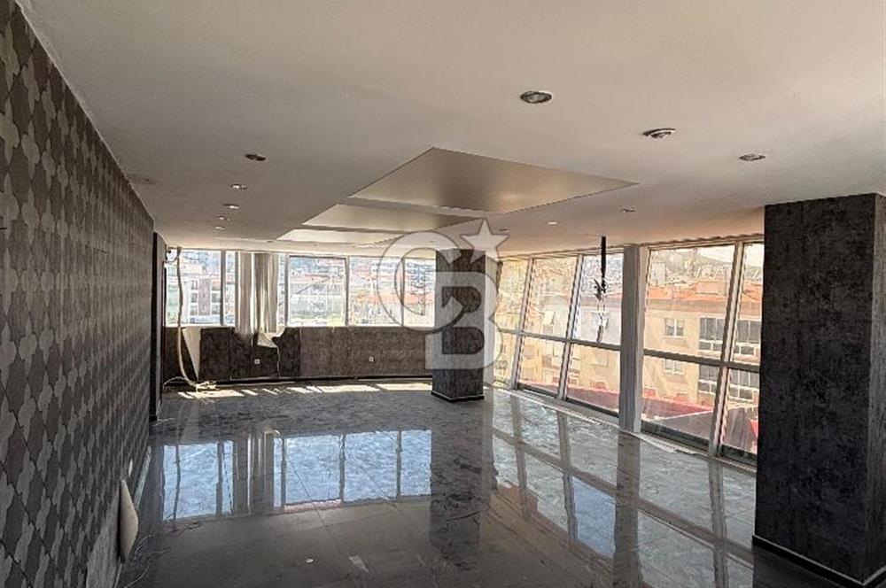 NARLIDERE MERKEZ DE GENİŞ KİRALIK DÜKKAN