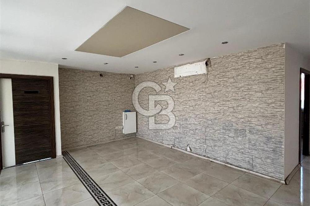 NARLIDERE MERKEZ DE GENİŞ KİRALIK DÜKKAN