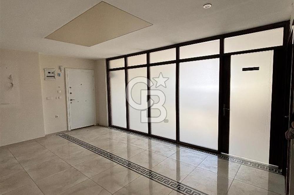 NARLIDERE MERKEZ DE GENİŞ KİRALIK DÜKKAN