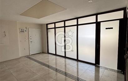 NARLIDERE MERKEZ DE GENİŞ KİRALIK DÜKKAN