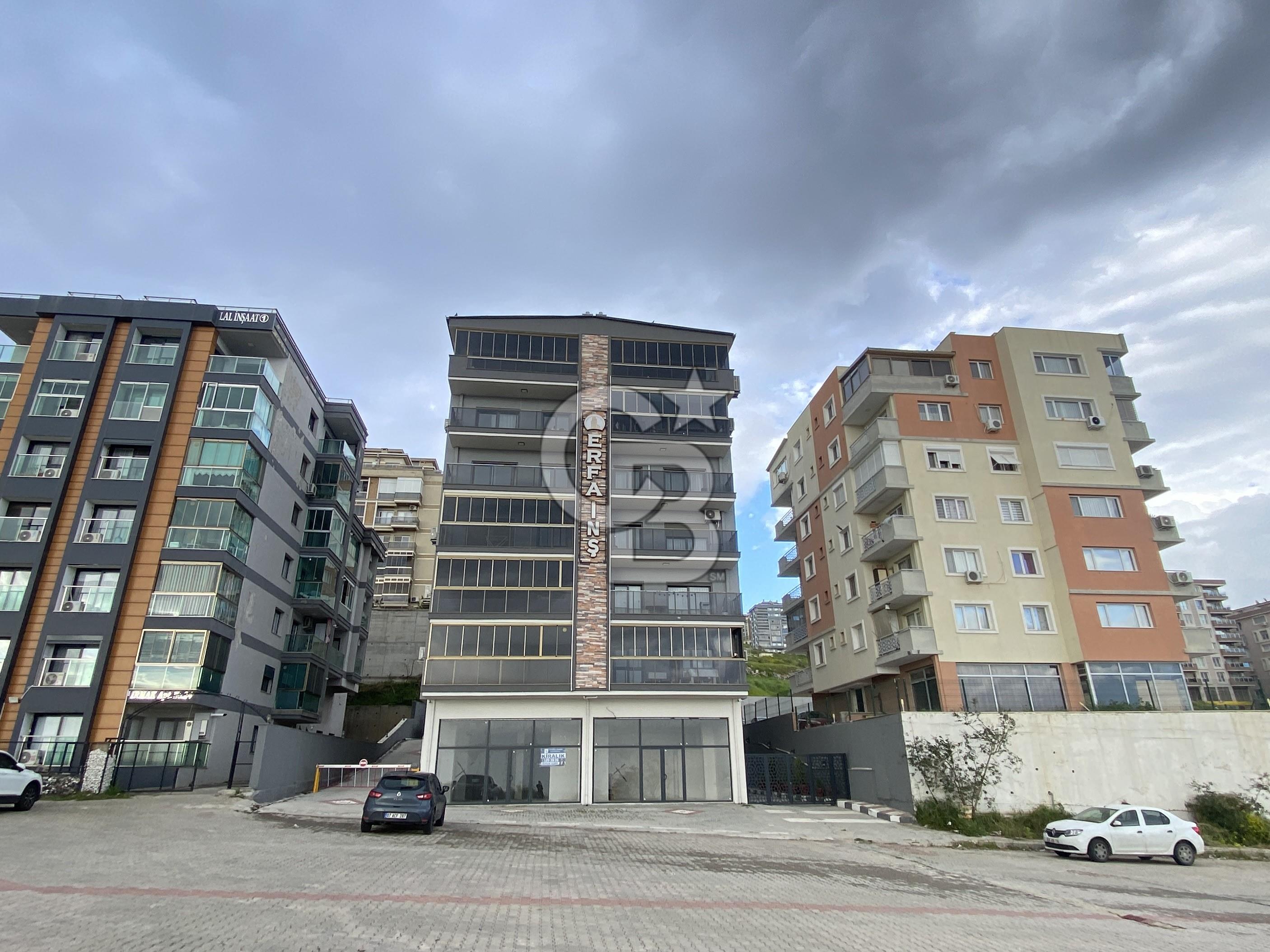 İZMİR ÇİĞLİ ESENTEPE MH. DENİZ MANZARALI SATILIK 2+1 Daire CB-PH