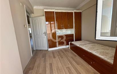 Tire Hürriyet Mahallesi’nde Satılık Geniş ve Bakımlı 3+1 Daire