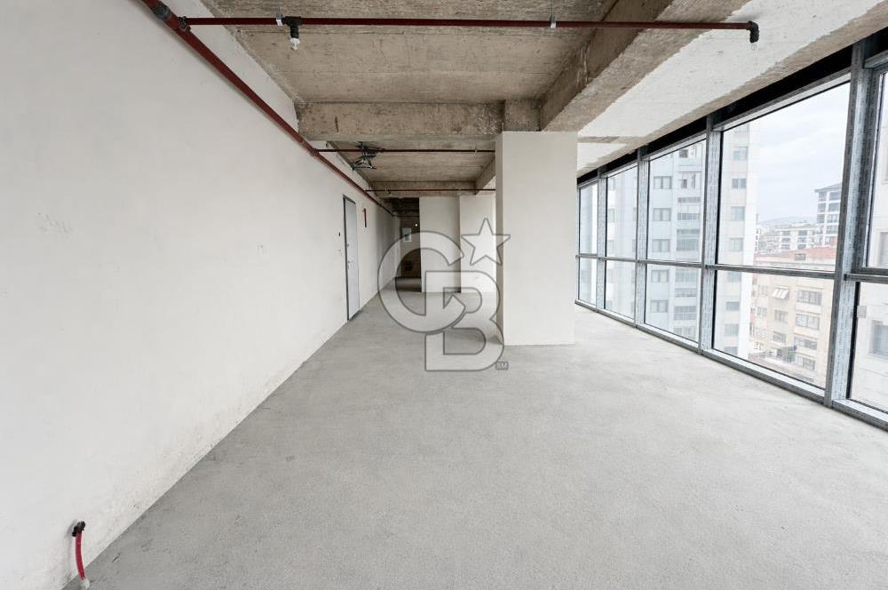 ERENKÖY MİNİBÜS YOLU CADDE ÜZERİ 145 M2 KİRALIK PLAZA KATI OFİS