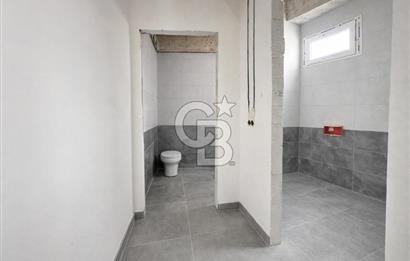 ERENKÖY MİNİBÜS YOLU CADDE ÜZERİ 145 M2 KİRALIK PLAZA KATI OFİS