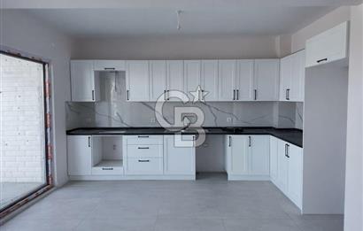 ÇANAKKALE ÇINARLI'DA BUTİK SİTEDE 4,5+1 SATILIK VİLLA