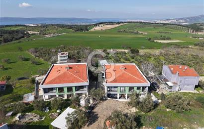 ÇANAKKALE ÇINARLI'DA BUTİK SİTEDE 4,5+1 SATILIK VİLLA