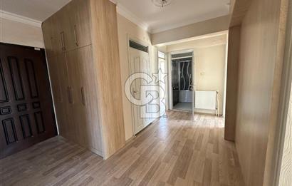 Tire Hürriyet Mahallesi’nde Satılık Geniş ve Bakımlı 3+1 Daire