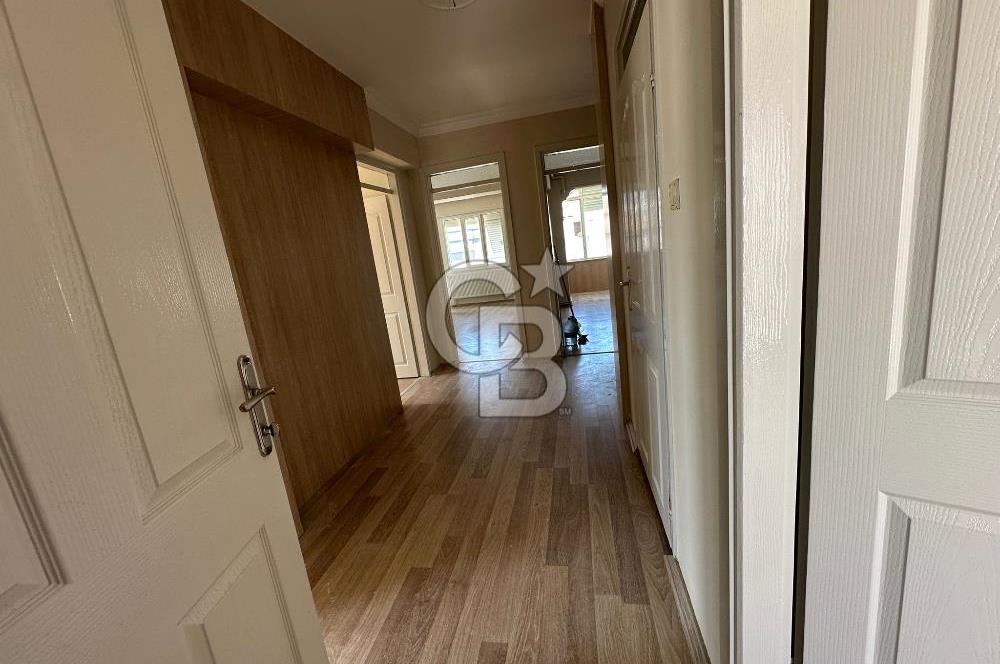 Tire Hürriyet Mahallesi’nde Satılık Geniş ve Bakımlı 3+1 Daire