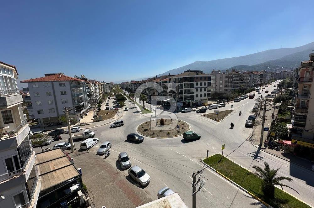 Tire Hürriyet Mahallesi’nde Satılık Geniş ve Bakımlı 3+1 Daire