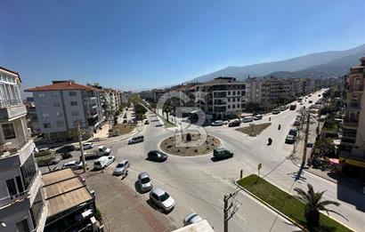 Tire Hürriyet Mahallesi’nde Satılık Geniş ve Bakımlı 3+1 Daire