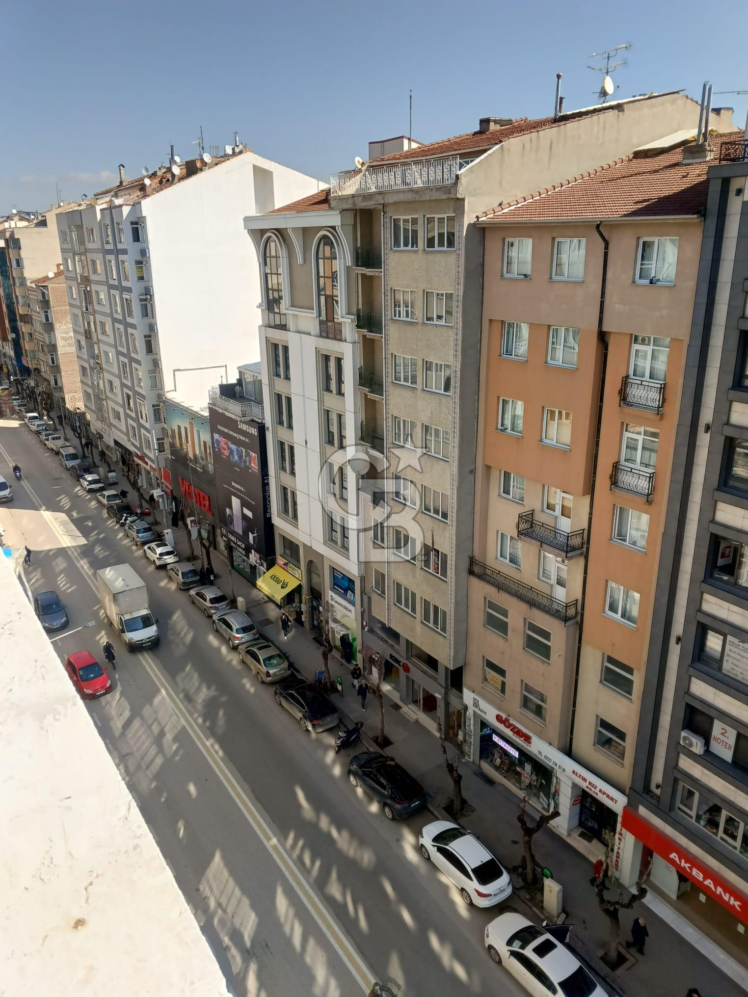 CB CITY'DEN SAKARYA 1 CADDESİNDE SATILIK 3+1 DAİRE