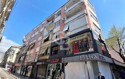 Pendik Batı Mahallesi çarşı 115 m2 net kiralık 3+1 daire boş