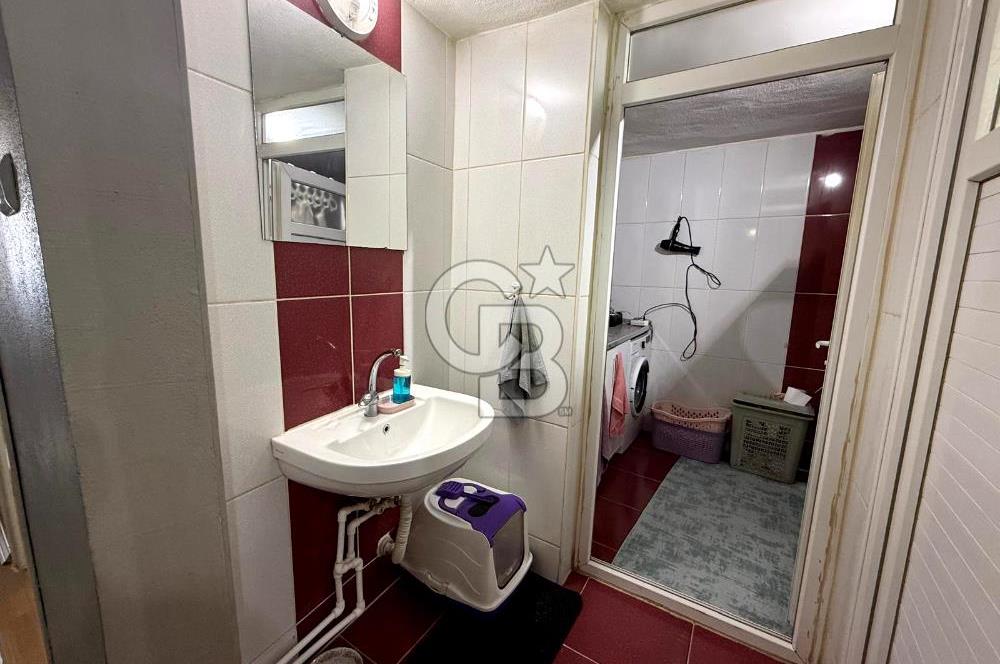 Salihli Gaziler Mahallesi'nde Ara Kat Asansörlü 3+1 Daire