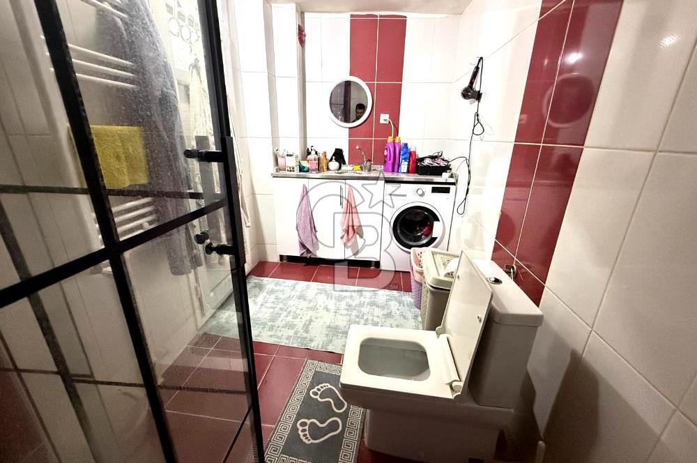 Salihli Gaziler Mahallesi'nde Ara Kat Asansörlü 3+1 Daire