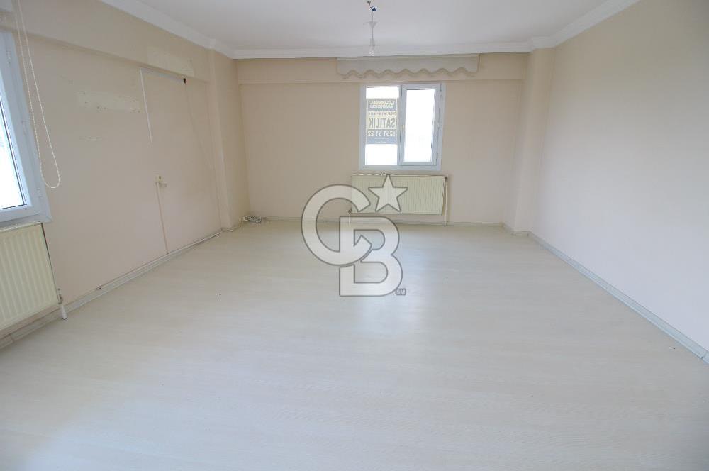 ERZENE MAH.DE 3+1 SATILIK FIRSAT DAİRE