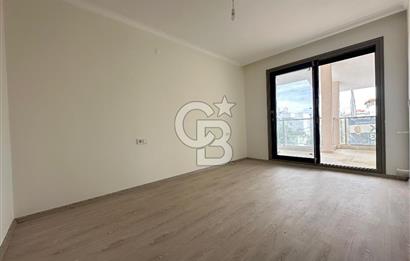 Çeşme Boyalıkta 400 m² Geniş Kullanımlı Satılık Dubleks Villa