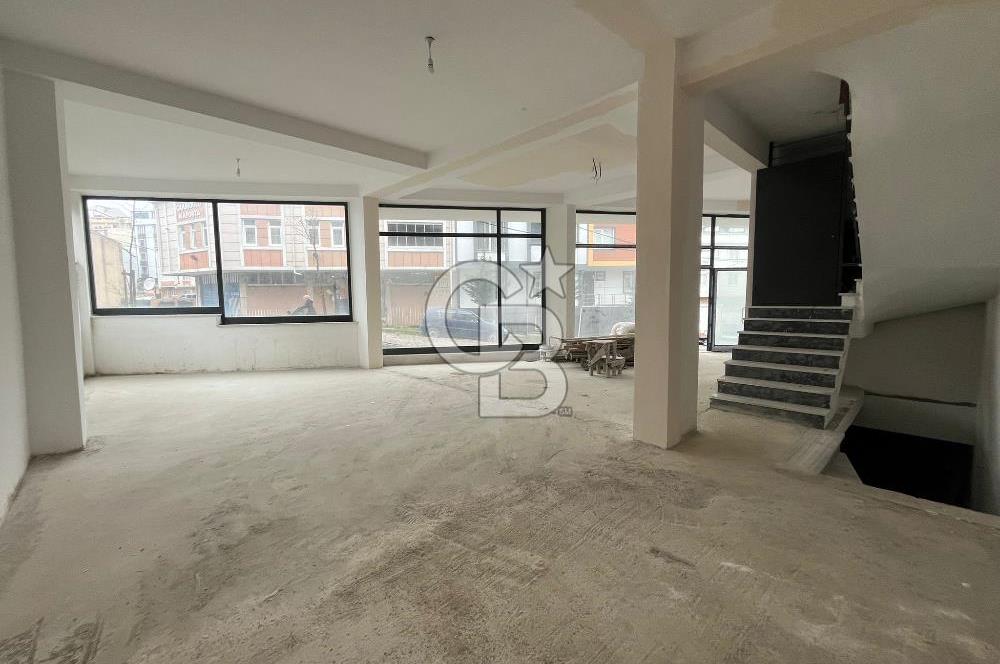 Arnavutköy Nenehatun'da Sıfır, Köşe Başlı 2 Katlı Dükka