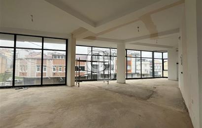 Arnavutköy Nenehatun'da Sıfır, Köşe Başlı 2 Katlı Dükka