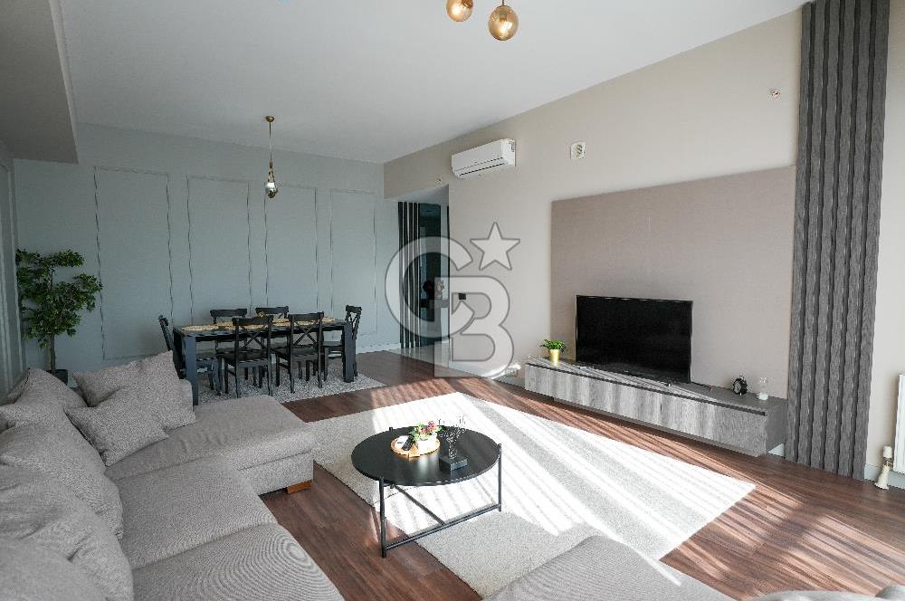 Bornova Yeşilova'da Kiralık Eşyalı 3+1 Lüks Site Dairesi