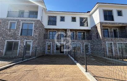 ÇANAKKALE MERKEZ SARAYCIK KÖYÜNDE SATILI 4+1 VİLLA