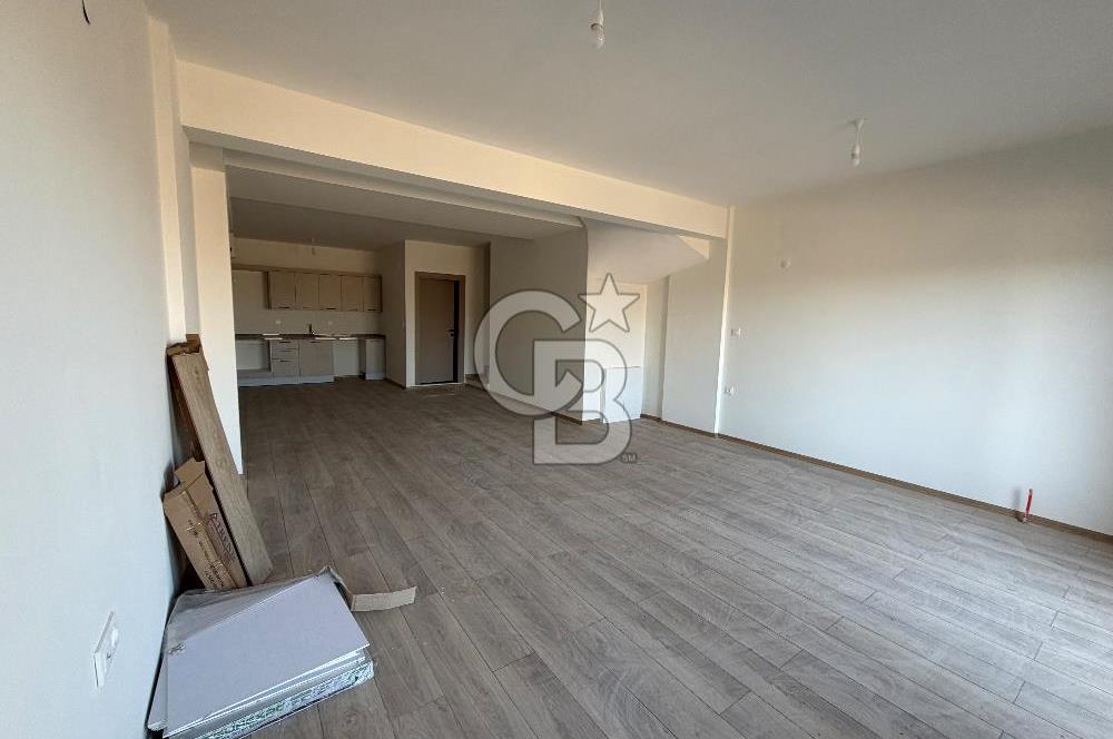 ÇANAKKALE MERKEZ SARAYCIK KÖYÜNDE SATILI 4+1 VİLLA