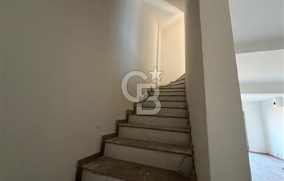 ÇANAKKALE MERKEZ SARAYCIK KÖYÜNDE SATILI 4+1 VİLLA