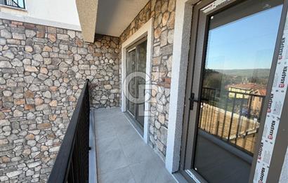 ÇANAKKALE MERKEZ SARAYCIK KÖYÜNDE SATILI 4+1 VİLLA