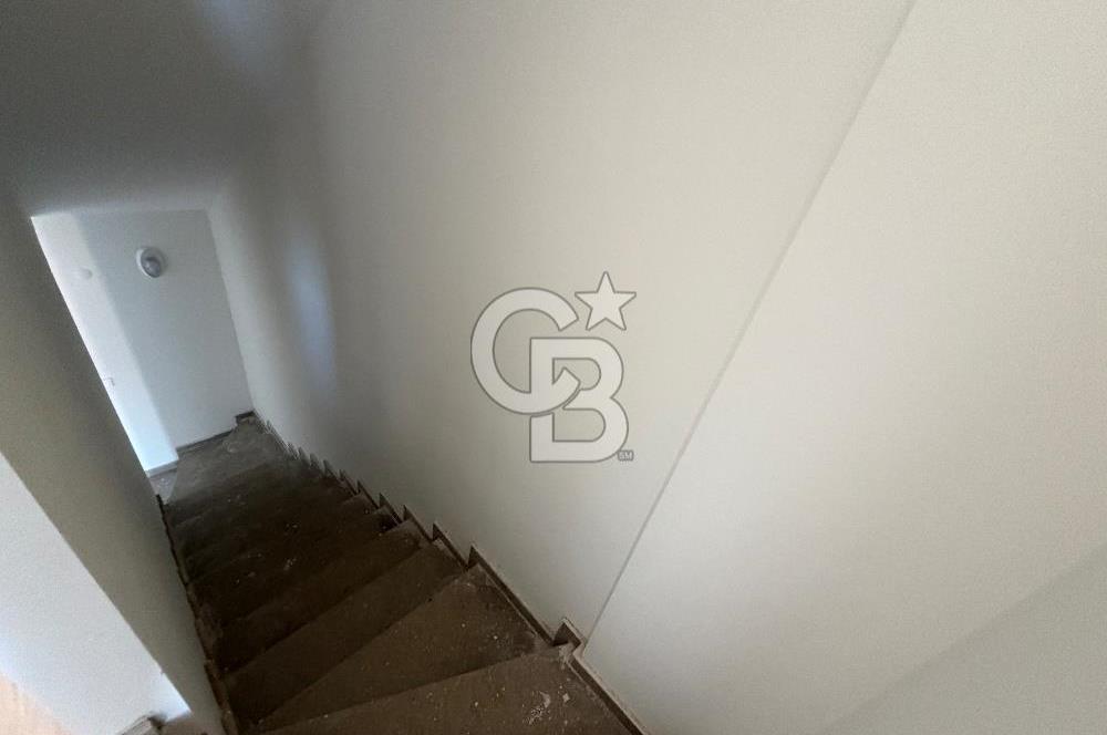 ÇANAKKALE MERKEZ SARAYCIK KÖYÜNDE SATILI 4+1 VİLLA